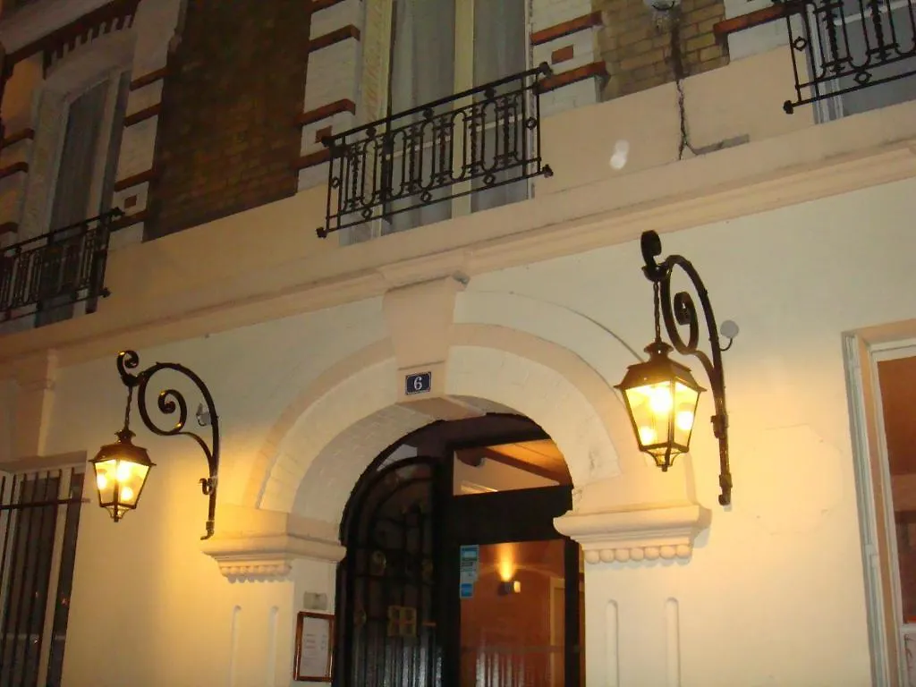Hotell Le Vingt 2*