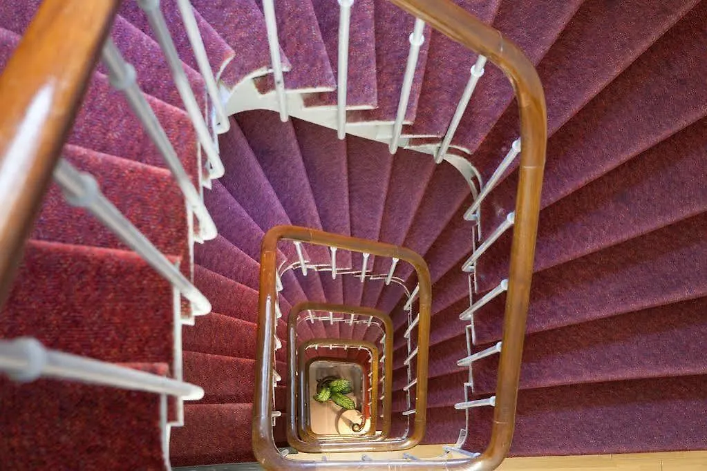 Hotel Le Vingt 2*